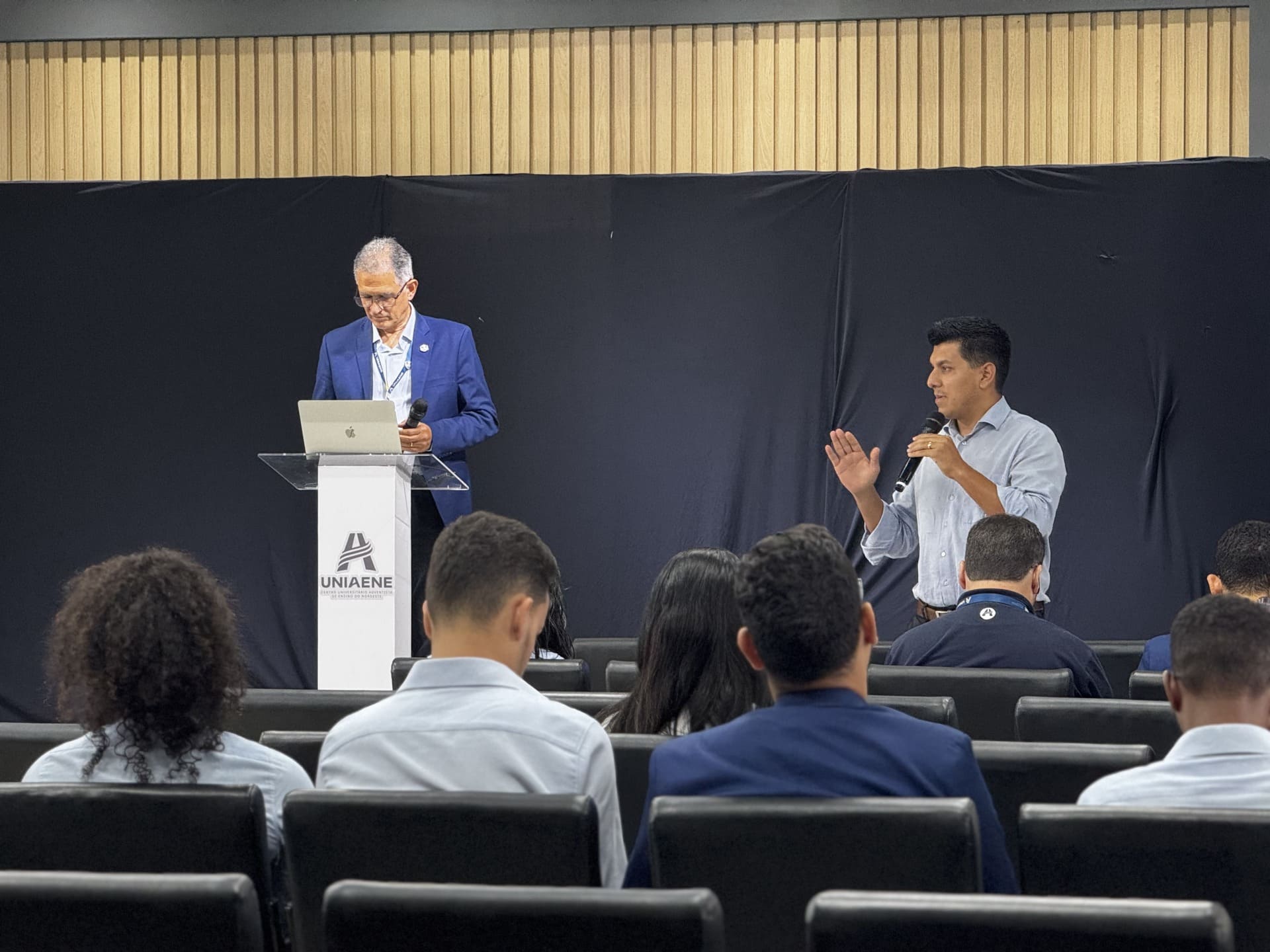 UNIAENE Realiza Reunião Crucial para Alinhar Estratégias